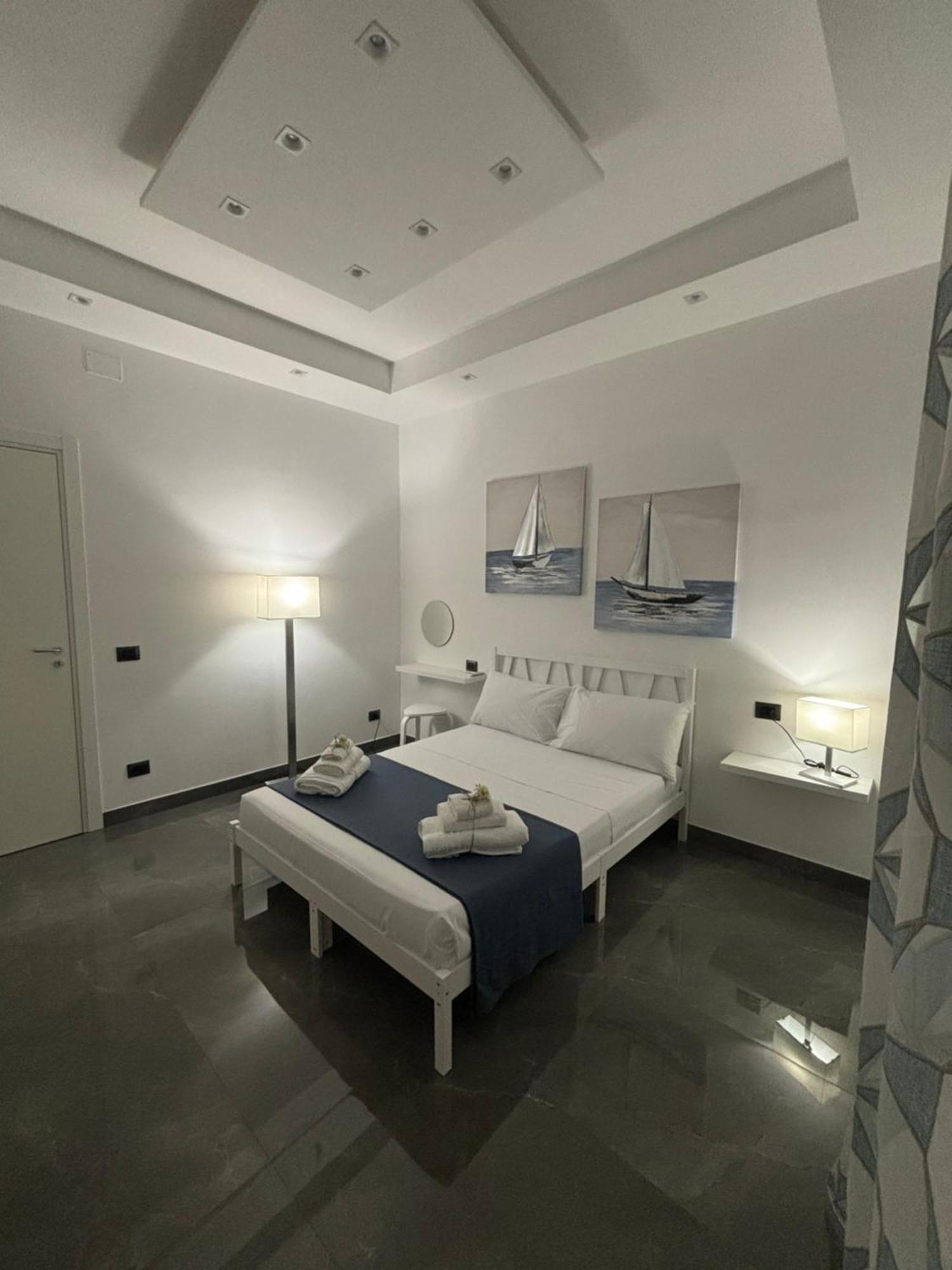 Louis Helen Apartment Naples Extérieur photo