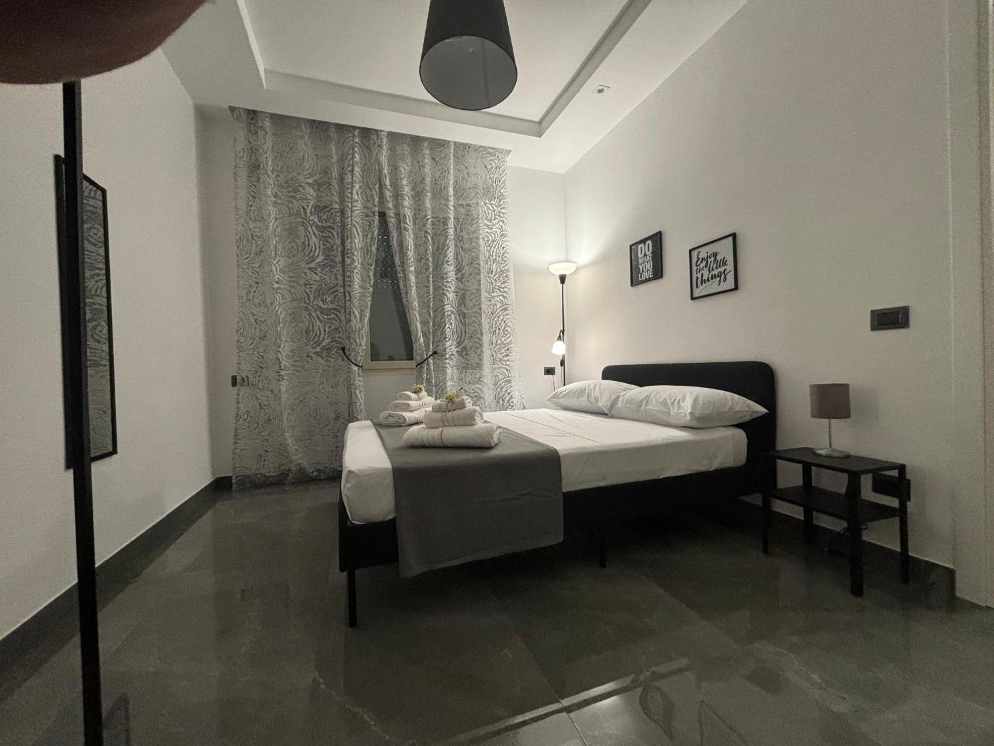 Louis Helen Apartment Naples Extérieur photo