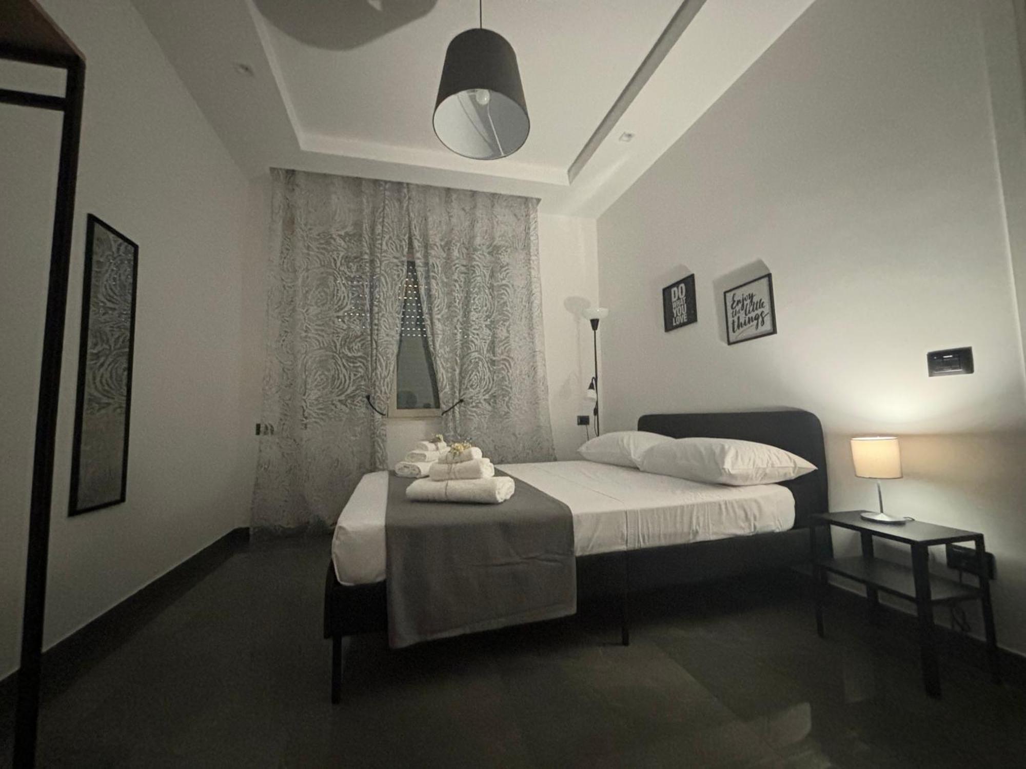 Louis Helen Apartment Naples Extérieur photo
